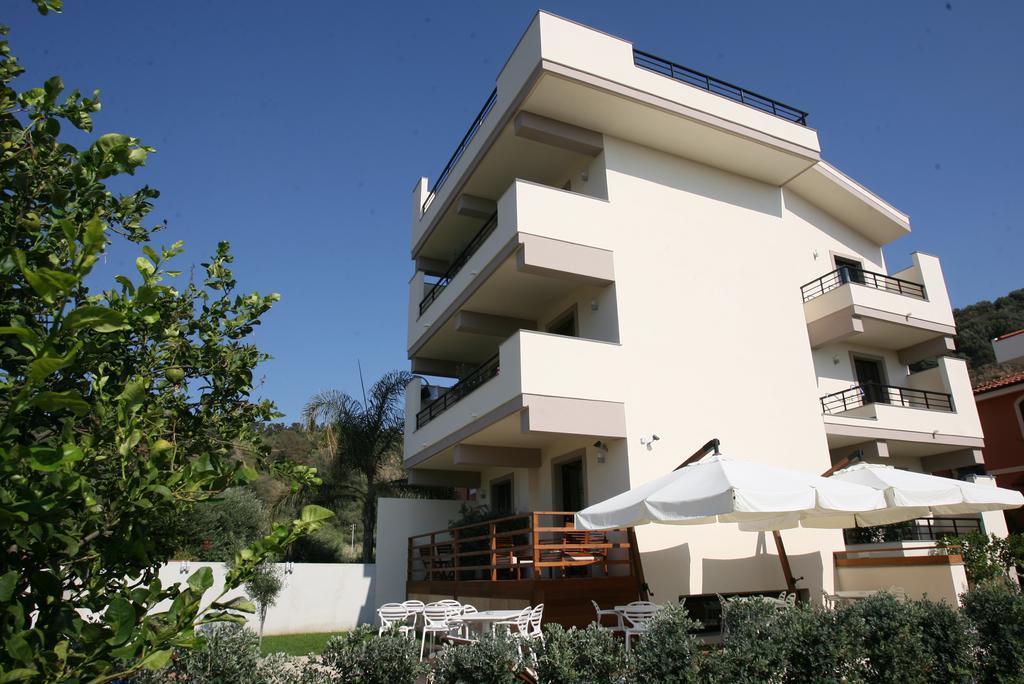 Le Formiche Bed & Breakfast Milazzo Exterior photo